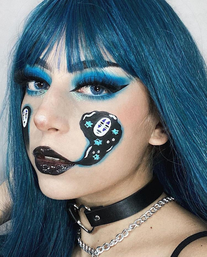 Lee Bible Blue Color Contact Lenses
