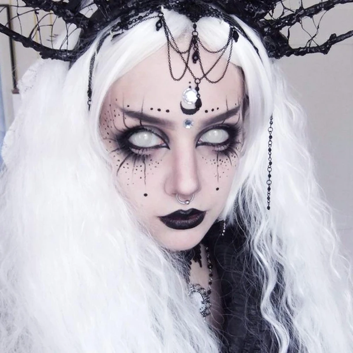 Lentes de contacto de color blanqueadores para Halloween